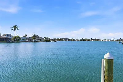 6420 3RD PALM POINT St Pete Beach FL