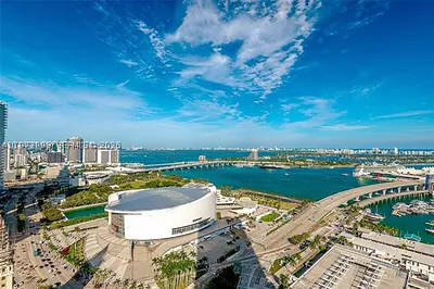 398 NE 5th St 2802 #2802 Miami FL