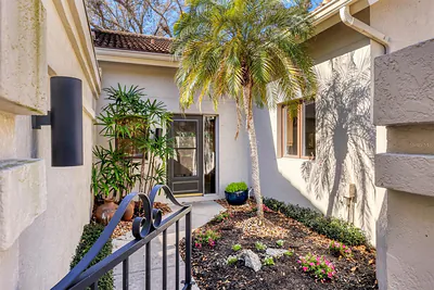 4540 ASCOT CIRCLE N Sarasota FL