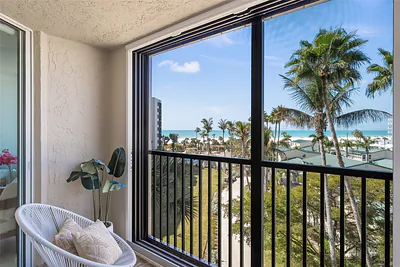 5880 MIDNIGHT PASS ROAD 511 #511 Sarasota FL