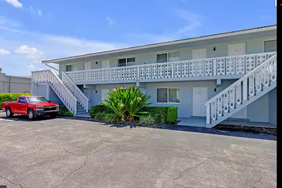 560 NE 46th Street 8, Boca Raton, FL 33431 #8 Boca Raton FL