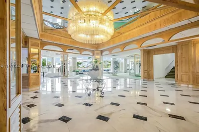 3180 S Ocean Dr 1018 #1018 Hallandale Beach FL