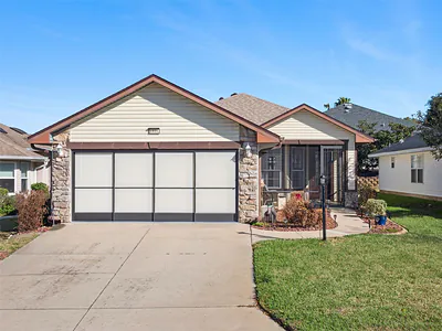 4921 GLEN COE STREET Leesburg FL