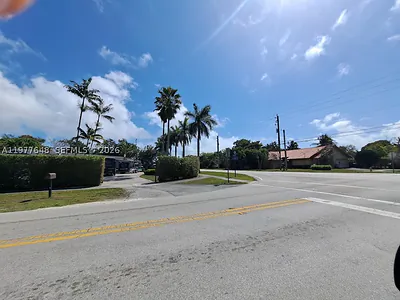 16761 SW 92nd Ave Palmetto Bay FL