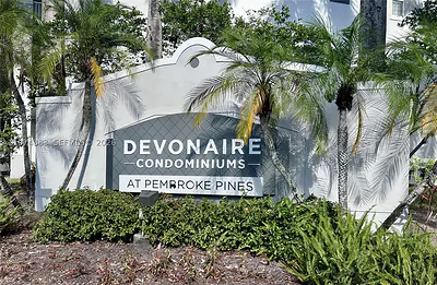 11185 SW 6th St 303 #303 Pembroke Pines FL