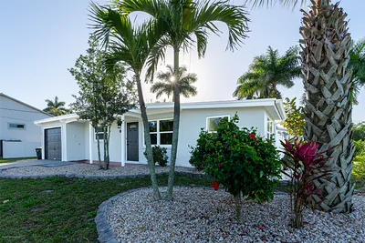 927 W OLYMPIA AVENUE Punta Gorda FL