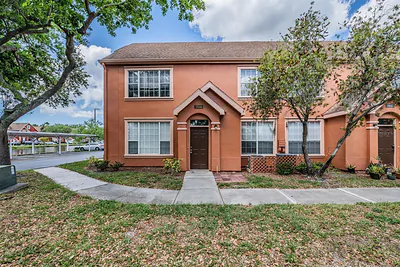 9846 LAKE CHASE ISLAND WAY Tampa FL