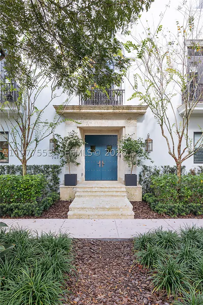743 Almeria Ave Coral Gables FL
