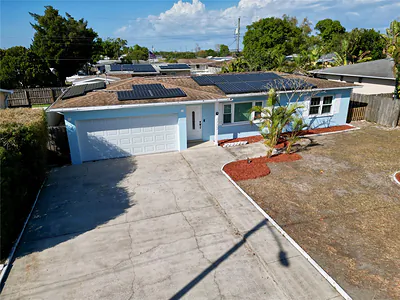 4773 56TH AVENUE N St Petersburg FL
