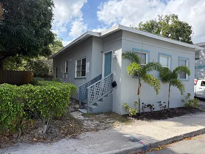 1909 Division Avenue, West Palm Beach, FL 33407 West Palm Beach FL