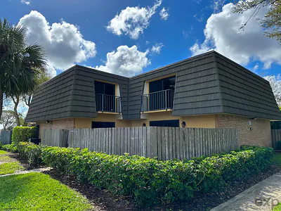 1008 10th Way, West Palm Beach, FL 33407 West Palm Beach FL
