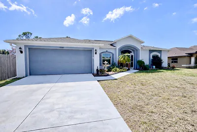 15105 ALDAMA CIRCLE Port Charlotte FL