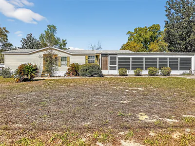 1923 LEESBURG BOULEVARD Fruitland Park FL