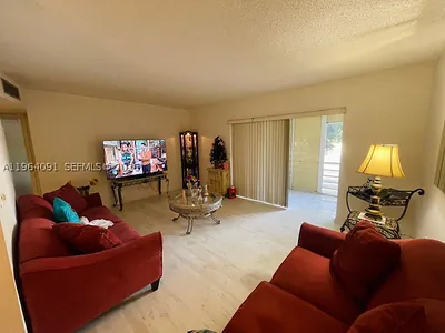 5180 E Sabal Palm Blvd 235 #235 Tamarac FL
