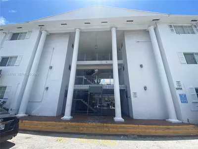 13700 NE 6th Ave 209 #209 North Miami FL