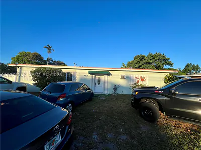17101 NW 47th Ave Miami Gardens FL