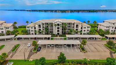 1010 TIDEWATER SHORES LOOP 406 #406 Bradenton FL