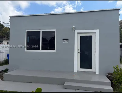 1637 NW 31st Ave . #. Miami FL