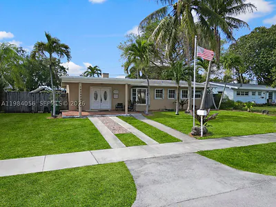 9365 Jamaica Dr Cutler Bay FL