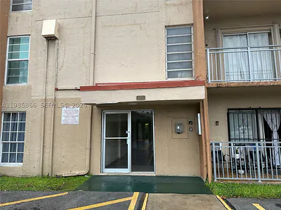 4713 NW 7th St 406-1 #406-1 Miami FL