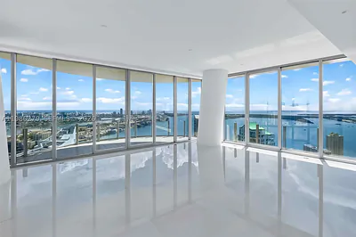 300 Biscayne Blvd Way 4901E #4901E Miami FL
