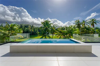 G8 ATLANTIC DRIVE, 7000 BAHIA BEACH BLVD. Rio Grande PR
