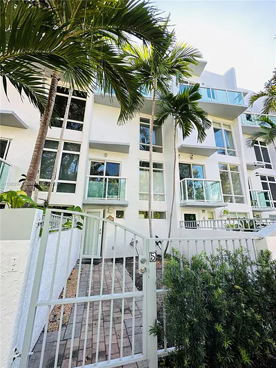 1853 Jefferson Ave 5 #5 Miami Beach FL