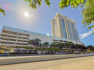 48 LUIS MUNOZ RIVERA AVENUE 2504 #2504 San Juan PR