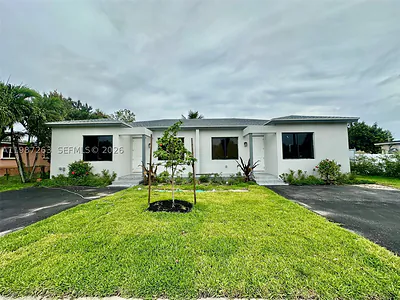 2377 NW 105th St 1 #1 Miami FL