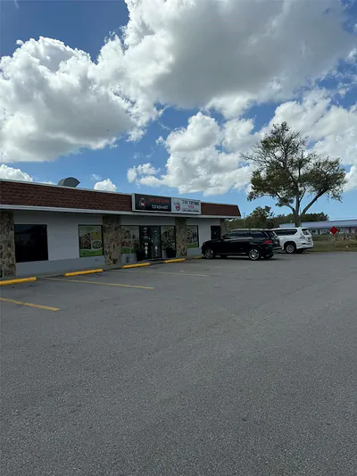 8256 ULMERTON ROAD Largo FL