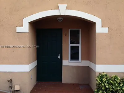 7905 NW 8 ST 8A #8A Miami FL