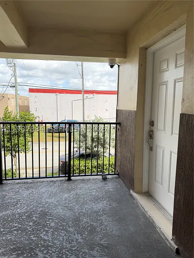 1550 W 7th Ct 15 #15 Hialeah FL