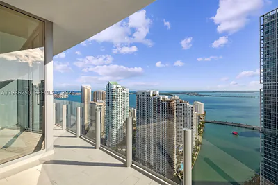 300 Biscayne Boulevard Way 3805W #3805W Miami FL