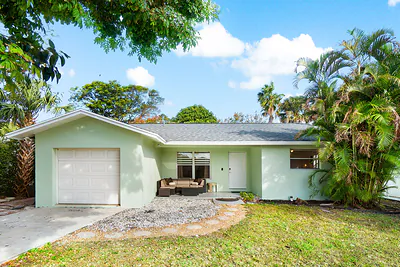 411 SW 1st Avenue, Boynton Beach, FL 33435 Boynton Beach FL