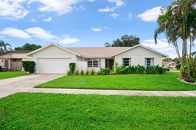 1019 Larch Way, Wellington, FL 33414 Wellington FL