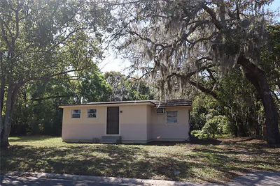 2024 DIXIE AVENUE Eustis FL