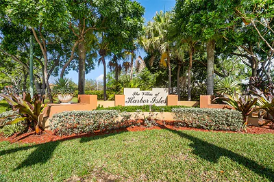2265 Mariner Ct 2610 #2610 Dania Beach FL
