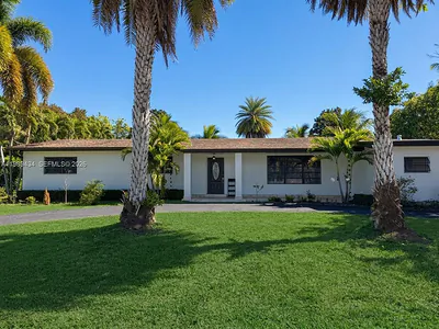 13451 SW 74th Ave . #. Pinecrest FL