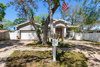5001 44TH AVENUE N St Petersburg FL