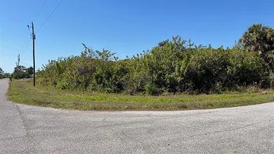 12027 BENHAM AVENUE Port Charlotte FL