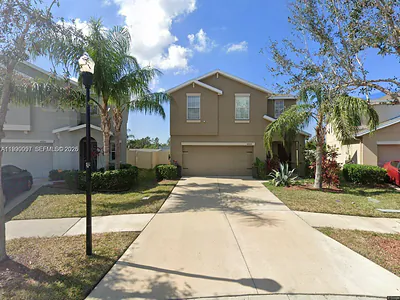 4928 Reflecting Pond Creek, FL 33598 Wimauma FL