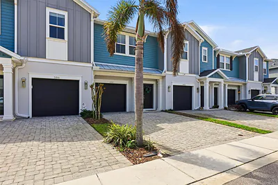 2818 GRAND KEMERTON PLACE Tampa FL