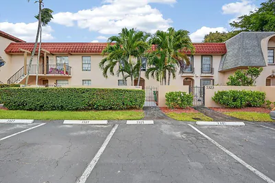7325 SW 26th Court 22, Davie, FL 33314 #22 Davie FL