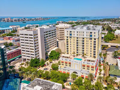 628 CLEVELAND STREET 1104 #1104 Clearwater FL