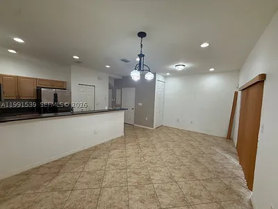 4920 SW 140th Ter 4 #4 Miramar FL