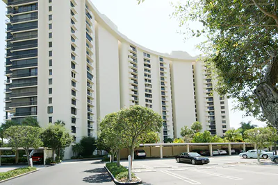 2450 Presidential Way 208, West Palm Beach, FL 33401 #208 West Palm Beach FL