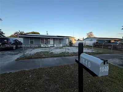 1840 NW 33rd Ter Lauderhill FL