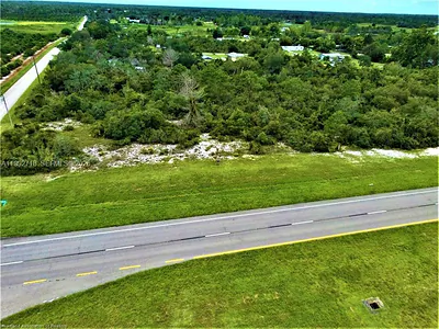 680 Us 27 N, FL 33960 Venus FL