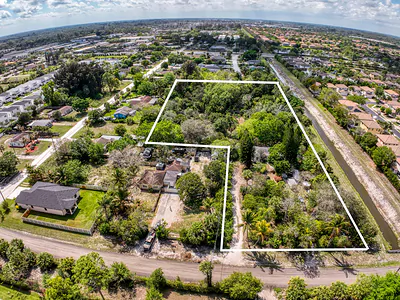 470 63rd Trail N, West Palm Beach, FL 33413 West Palm Beach FL