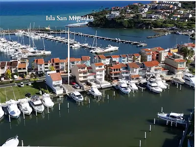 9 ISLA SAN MIGUEL 9 #9 Humacao PR